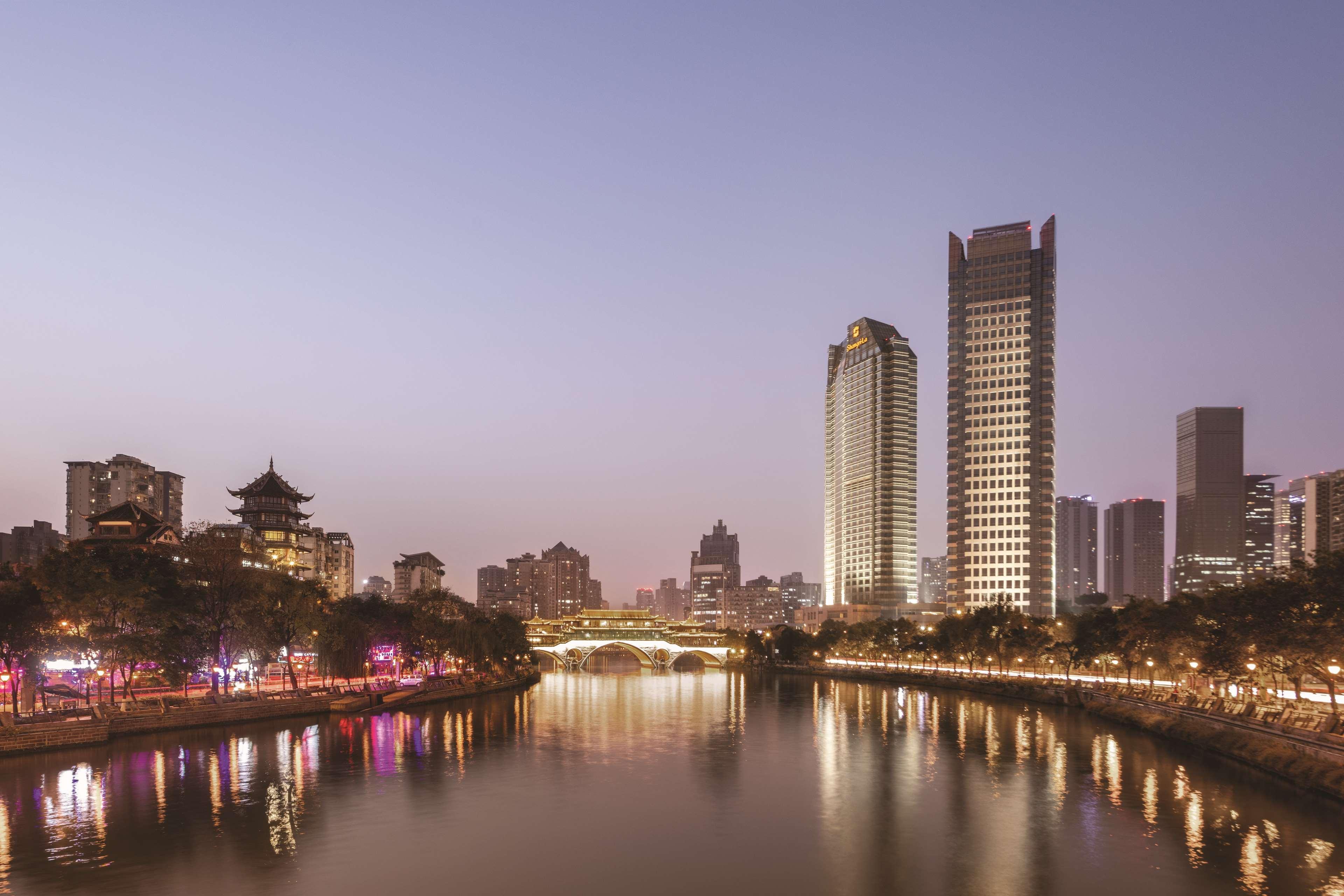 Shangri-La Chengdu Exterior photo